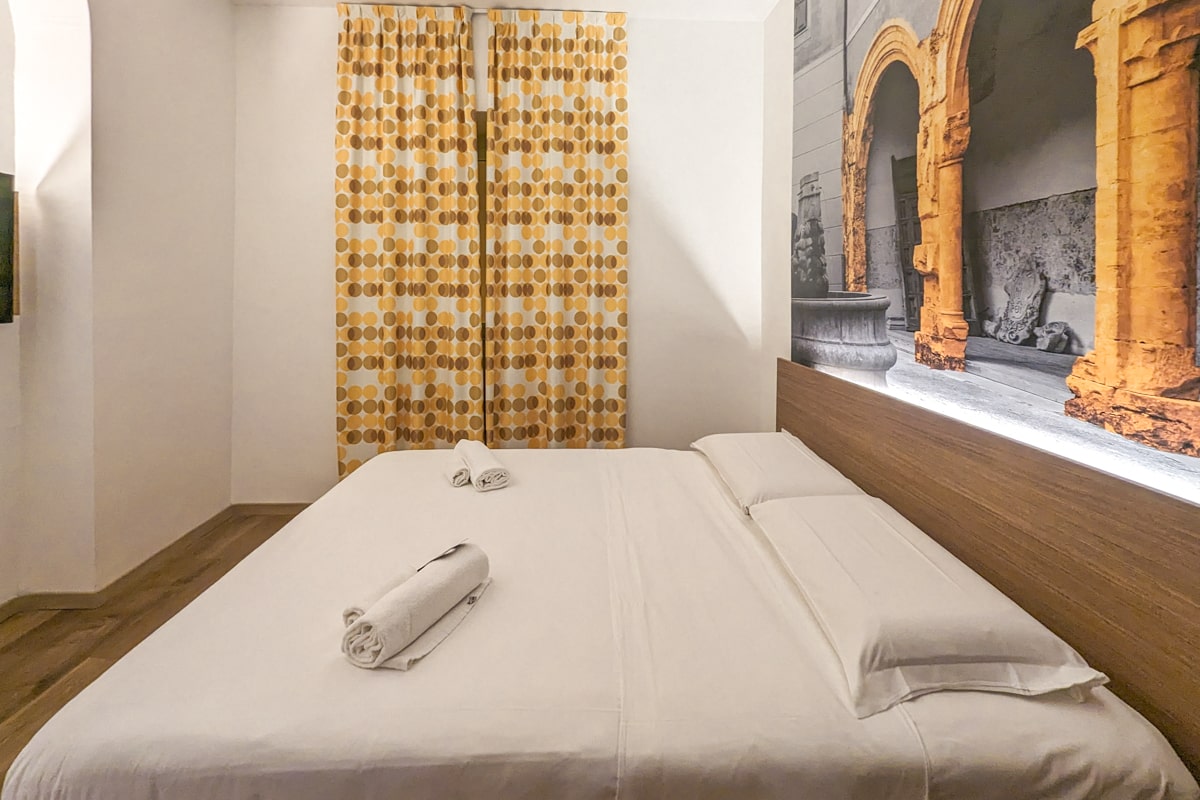 Chambre de l'hôtel B&B à Palerme